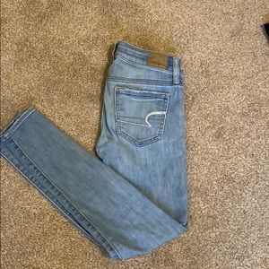 American eagle women’s size 0 skinny jeans